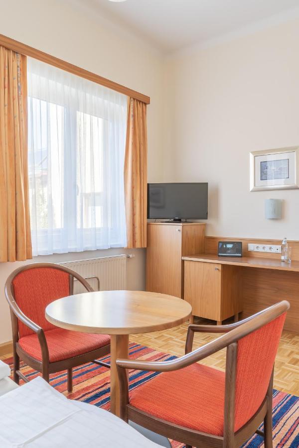 Hotel Kindler 2,0 Self-Check-In 레오벤 외부 사진