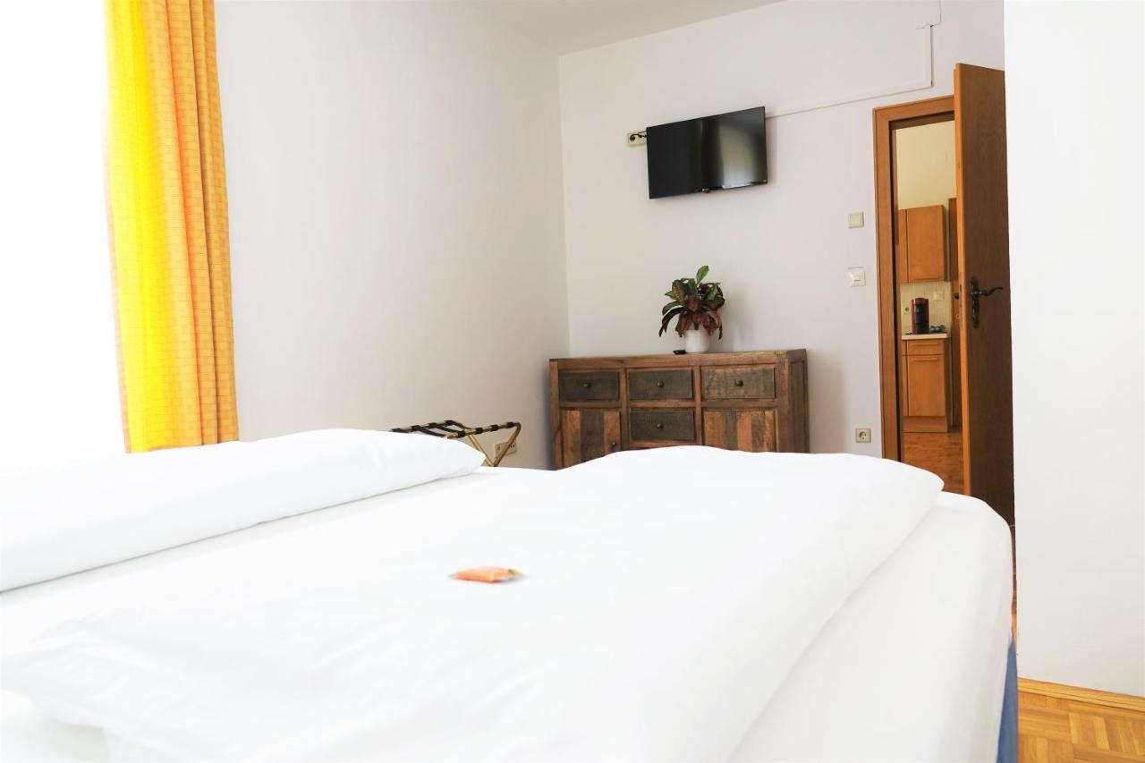 Hotel Kindler 2,0 Self-Check-In 레오벤 외부 사진