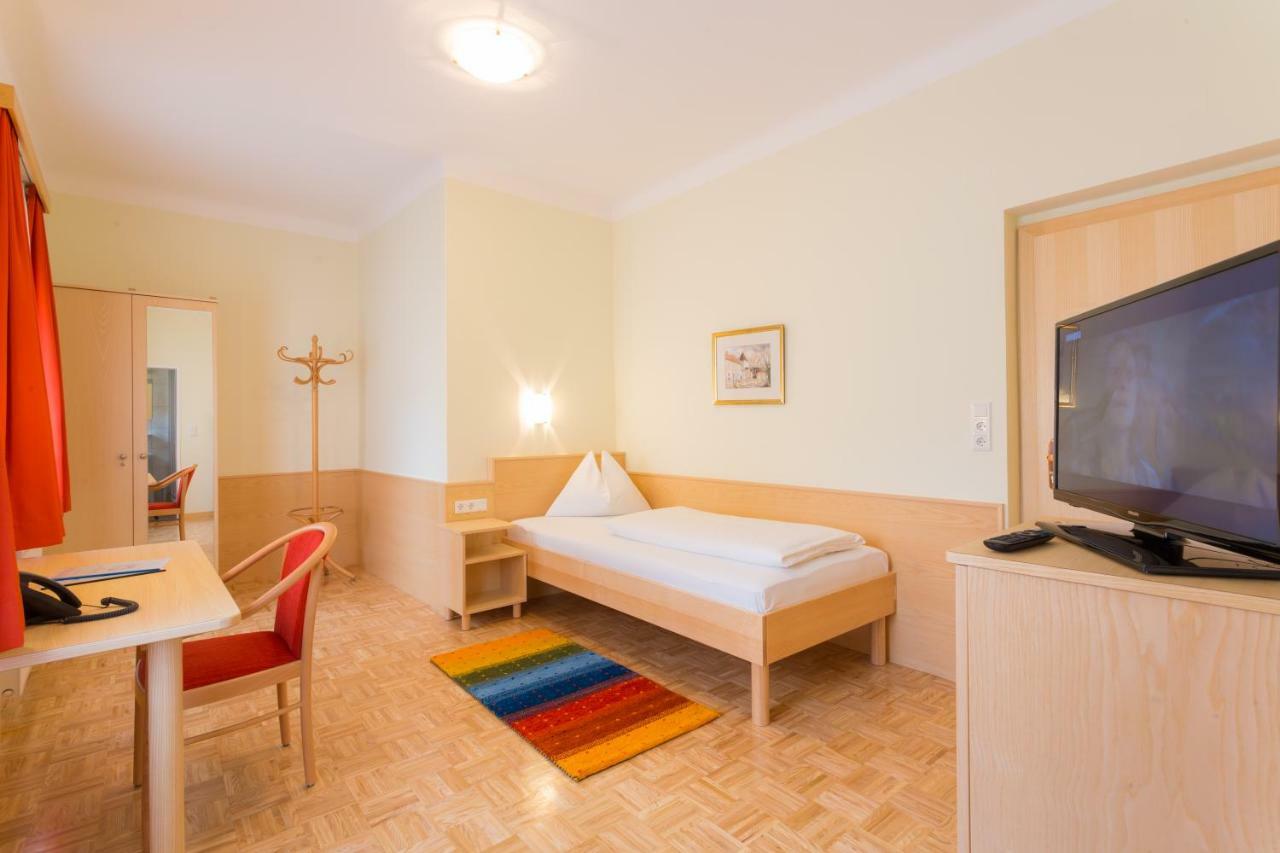 Hotel Kindler 2,0 Self-Check-In 레오벤 외부 사진